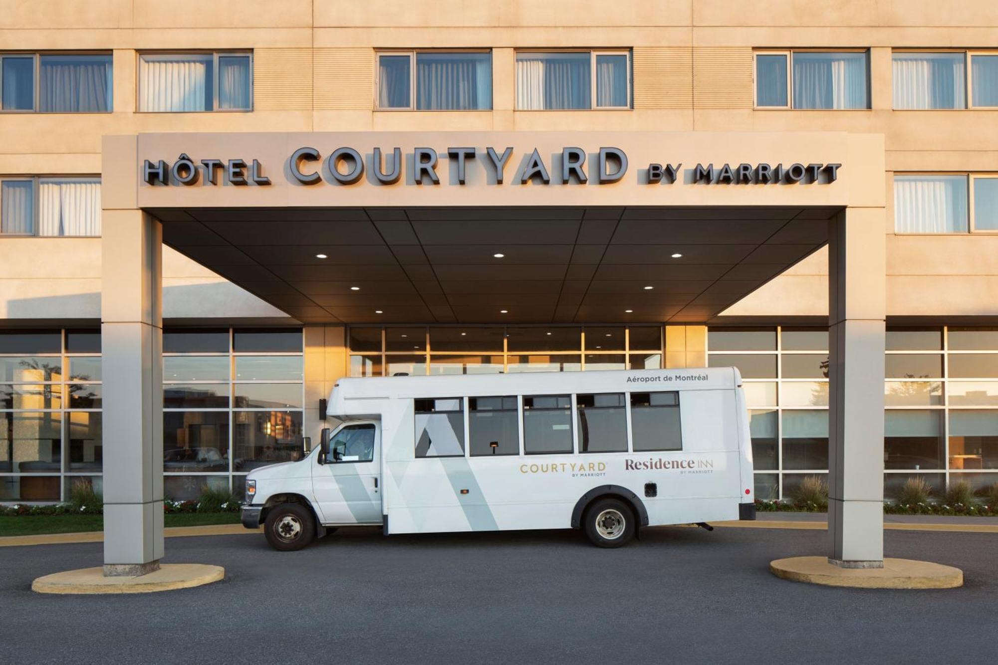 Hotel Courtyard By Marriott Montreal Airport Dorval Exterior foto